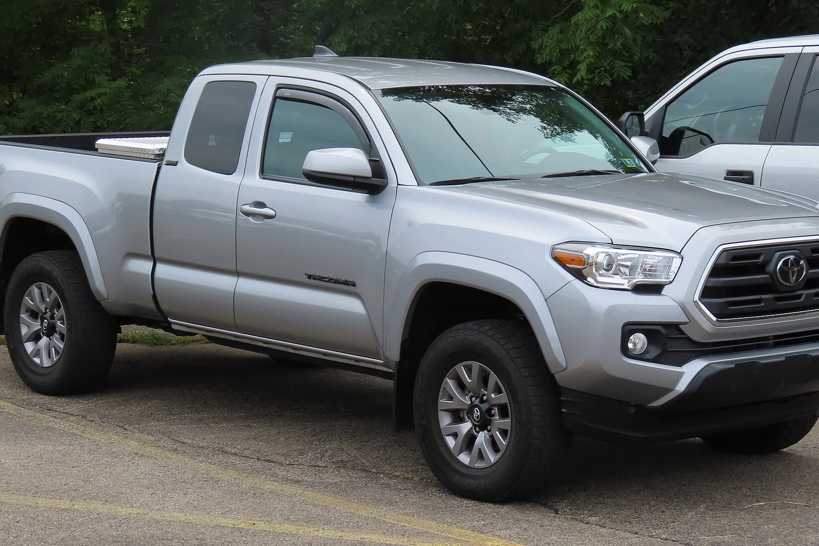 2022 Toyota Tacoma TRD Off-Road Double Cab in Silver Sky Metallic